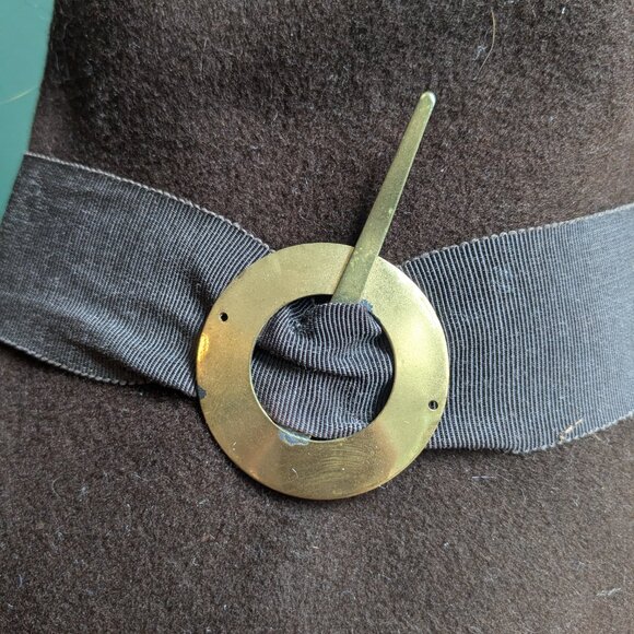 1940s vintage hat brown felt women's buckle bucket fez - Picture 4 of 4